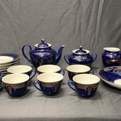 Lomonosov Imperial Porcelain Cobalt & Gold Net Tea Set