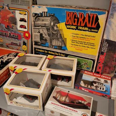 Sale Photo Thumbnail #32
