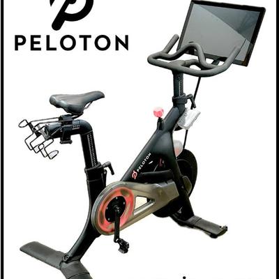 Well-Kept Peloton Trainer