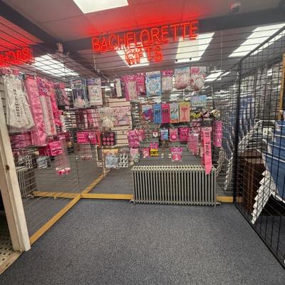 Sale Photo Thumbnail #238