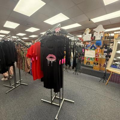 Sale Photo Thumbnail #215