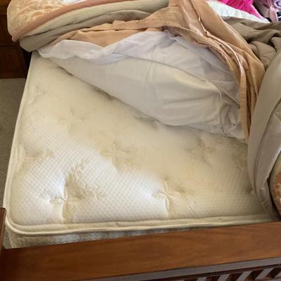 Sale Photo Thumbnail #67: Queen bed
