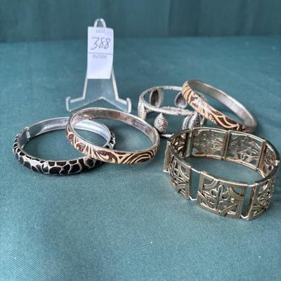 Sale Photo Thumbnail #333
