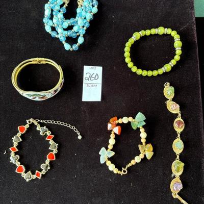 Sale Photo Thumbnail #214