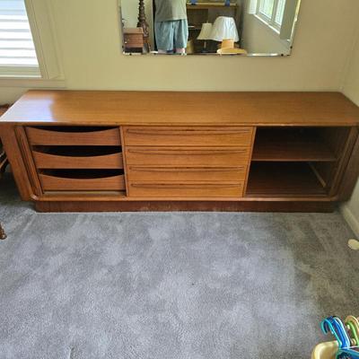 Sale Photo Thumbnail #106