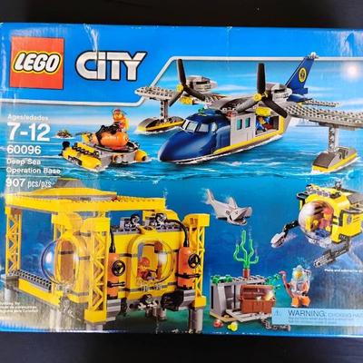 Sh548 lego deep sea operation bay city set 60096