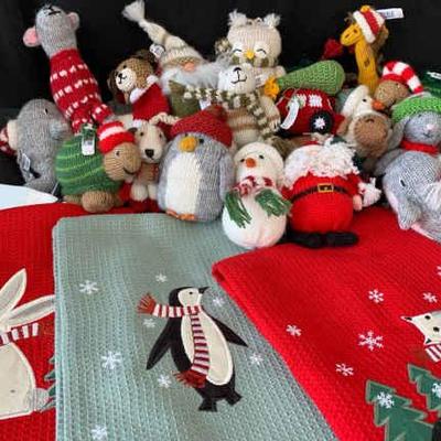 Sh476 crate and barrel mystery christmas lot