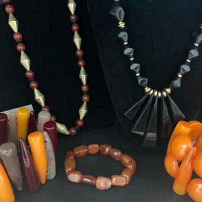 Sh539v deco vibes costume jewelry