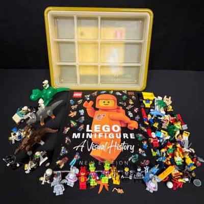 Sh498 lego minifigure mystery lot