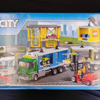 Sh547 lego city set 60169 city cargo terminal