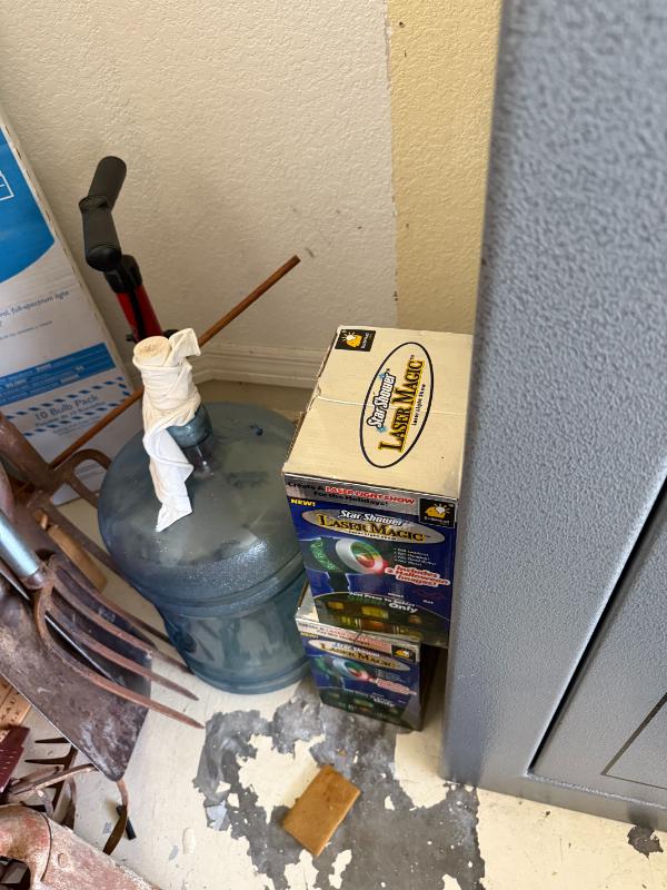 Sale Photo Thumbnail #30