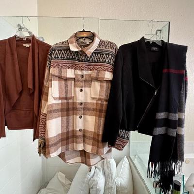 Sale Photo Thumbnail #151