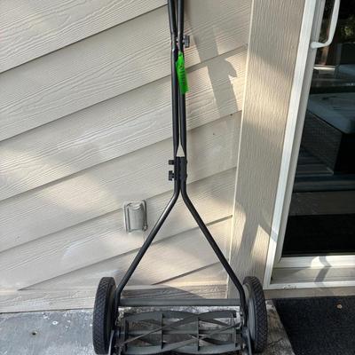 Manual Lawn Mower