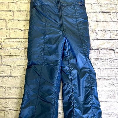 Vintage Men’s “Skyr” Ski Suit