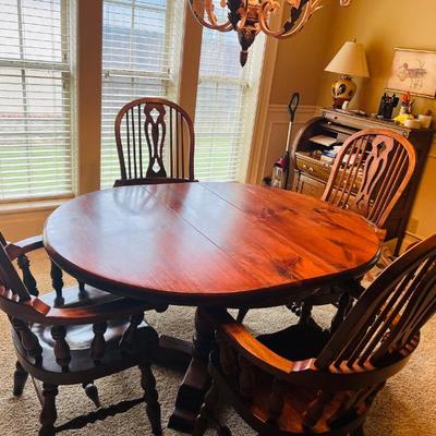 Solid Mahogany Dining table and chairs