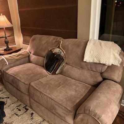 Sale Photo Thumbnail #43: Couch