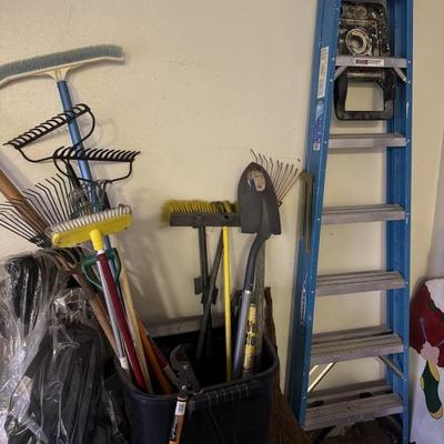 Sale Photo Thumbnail #21: Ladder, yard tools