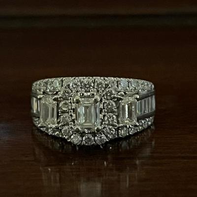 Sale Photo Thumbnail #407