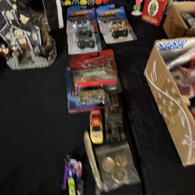Sale Photo Thumbnail #192