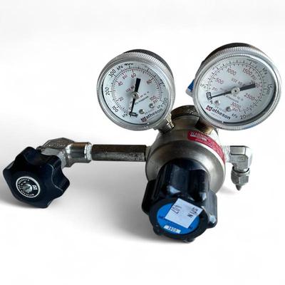 Matheson Gas Regulator Model 3800, 700-2000 PSI