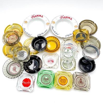 24 Vintage & Casino-Themed Ashtrays