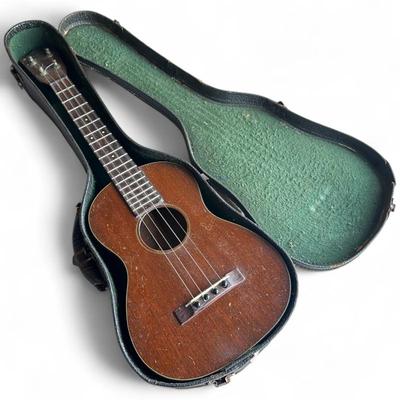 Martin & Co Style 1 Tenor Ukulele with Case (1960s)