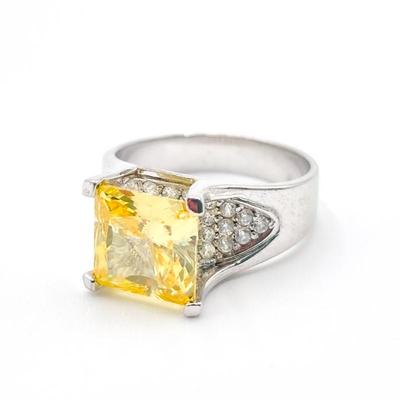 925 Sterling Silver CZ Ring with Yellow Center Stone Size 7