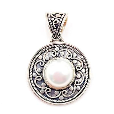925 Sterling Silver and Pearl Pendant
