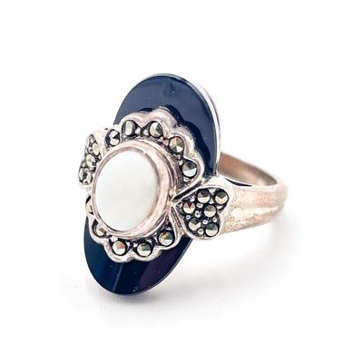 Sterling Silver Ring with Opal, Marcasite & Onyx Size 7.5