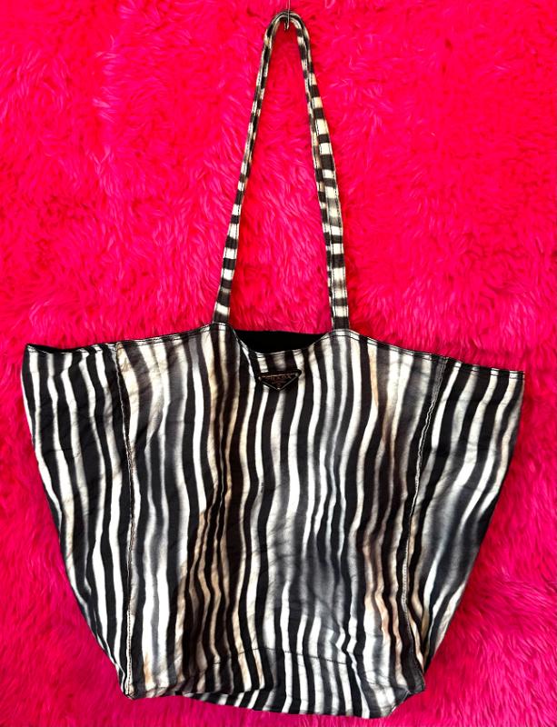 Sale Photo Thumbnail #145