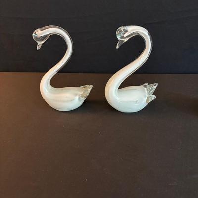 Art Glass Swans