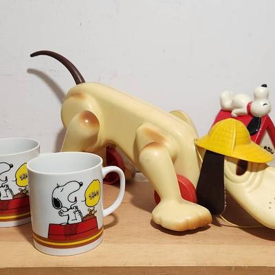 The Bassett And The Beagle
