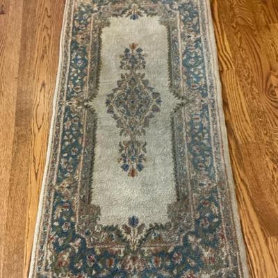 Cream Colored Rug