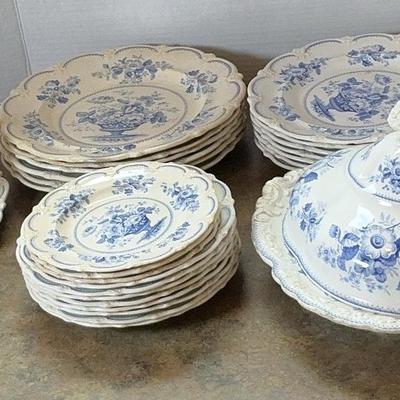 Antique China Pattern Ridgway Portland Basket Circa 1825