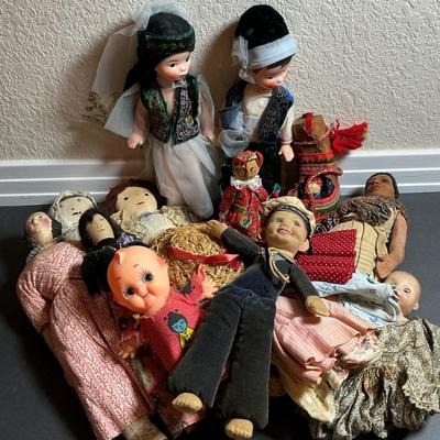 Antique Folk Art Dolls And Doll Clothes 