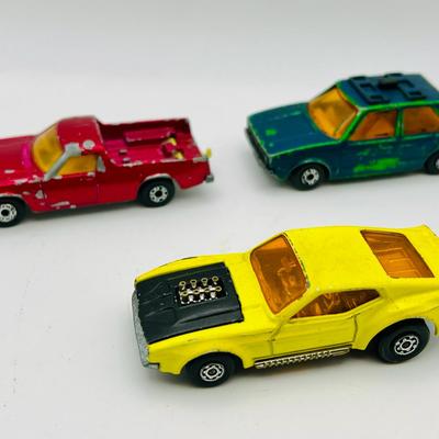(3) Lesney MATCHBOX 1972, 1976, 1977 Superfast Diecast Cars
