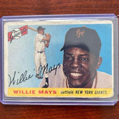 1955 Topps Baseball Card. Willie Mays #194 (creased)
