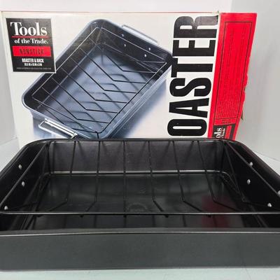 Nonstick Roaster & Rack