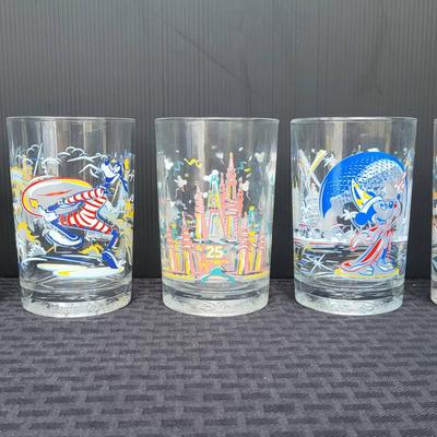 Walt Disney 25th Anniversary Glasses (BR2)
