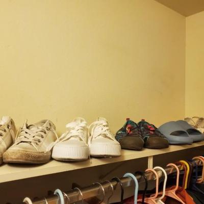 Sale Photo Thumbnail #144