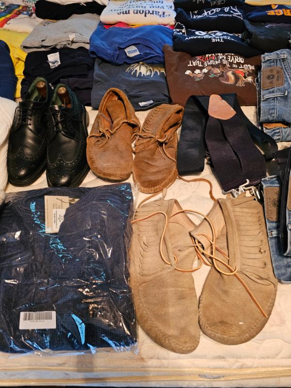 Sale Photo Thumbnail #384