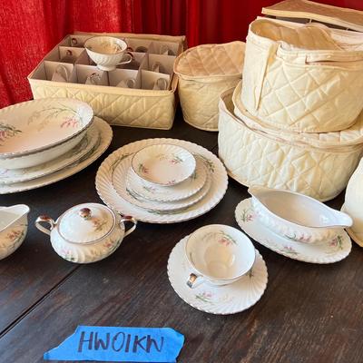 Jaeger & Co “beverly” Fine China Set Vintage Floral China Dinnerware Set with Quilted Storage