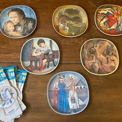Picasso Collectible Decorative Plates Danbury Mint Collector Art Plates with Certificates
