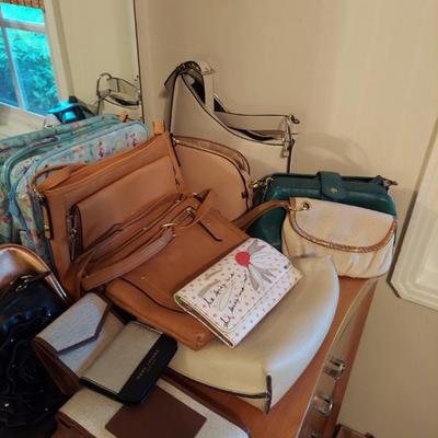 Sale Photo Thumbnail #33