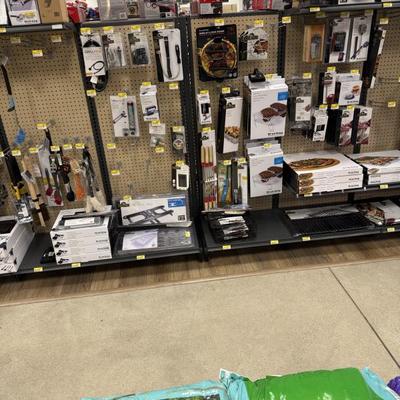 Sale Photo Thumbnail #92