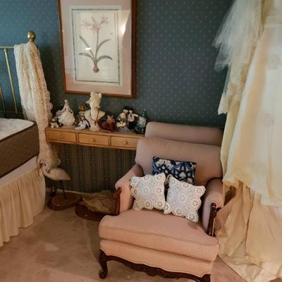 Sale Photo Thumbnail #171