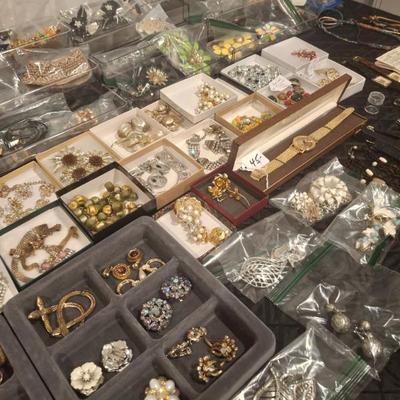 Sale Photo Thumbnail #28