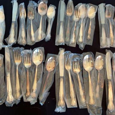 Rogers & Co Silver Plated 5 Pc Place Setting For 8