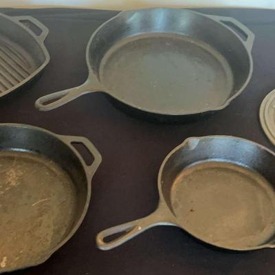 Cast Iron Skillets, Griddles, and Cornbread Pan