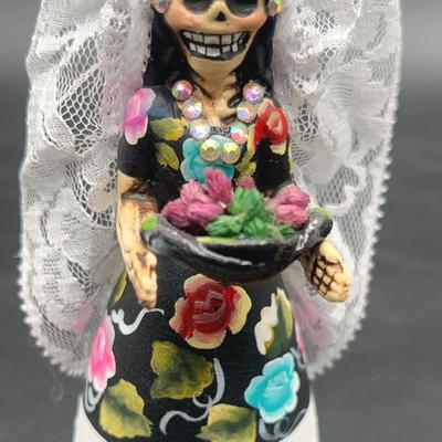 AY160E Catrina Tehuana Figurine